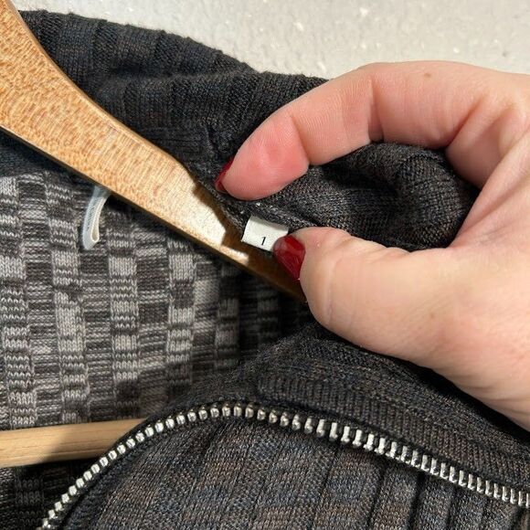 Sandro Paris Moria Sweater Size 1 US S Colorblock Rib Knit Zip Collar Pullover - Picture 7 of 9